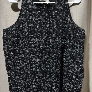 Women’s Old Navy Floral Black Sleeveless Top